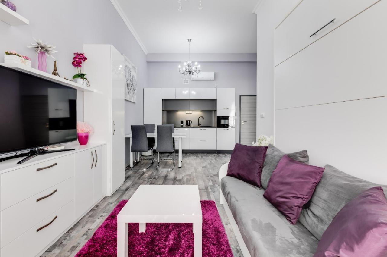 Apartment Thunovska 10 Прага Екстериор снимка