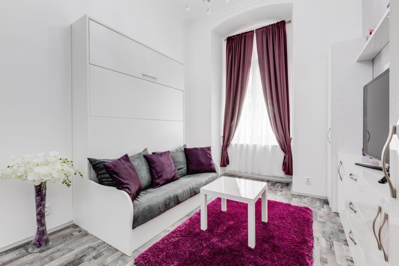 Apartment Thunovska 10 Прага Екстериор снимка