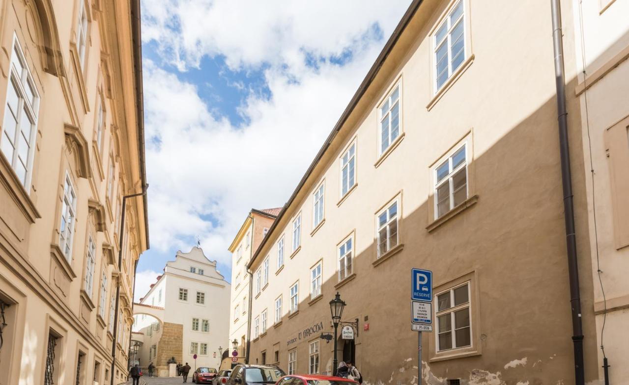 Apartment Thunovska 10 Прага Екстериор снимка